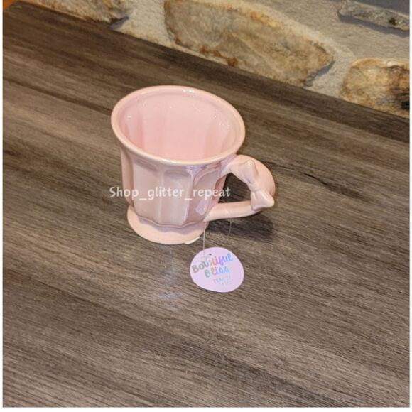 Set of 2 iridescent tea coffee cups Delilah Jane bow bows - Picture 3 of 6